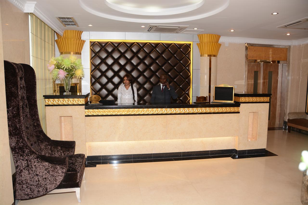 Hotel Amaritsah 布拉柴维尔 外观 照片